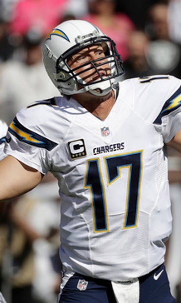 Raiders take advantage of Chargers mistakes in 34-31 win